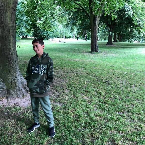 Meet your Posher, Maximiliano - Picture 1 of 1